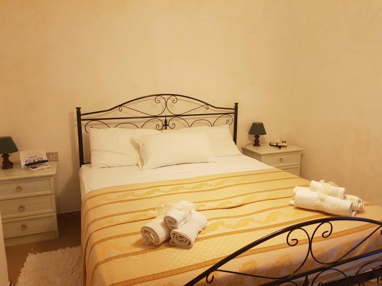 Hotel La Vela 발레도리아 외부 사진